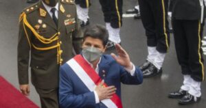 Perú y el laberinto de la transición política
