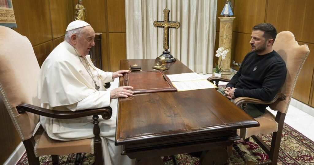 Genera expectativas visita de presidente de Ucrania al Vaticano para reunirse con el papa